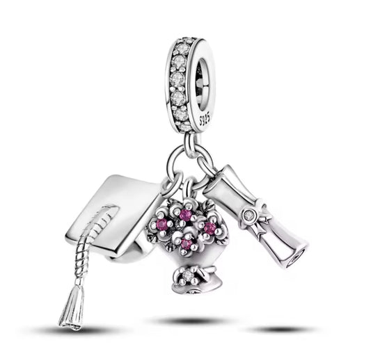 Charm Formatura Toga Buquê