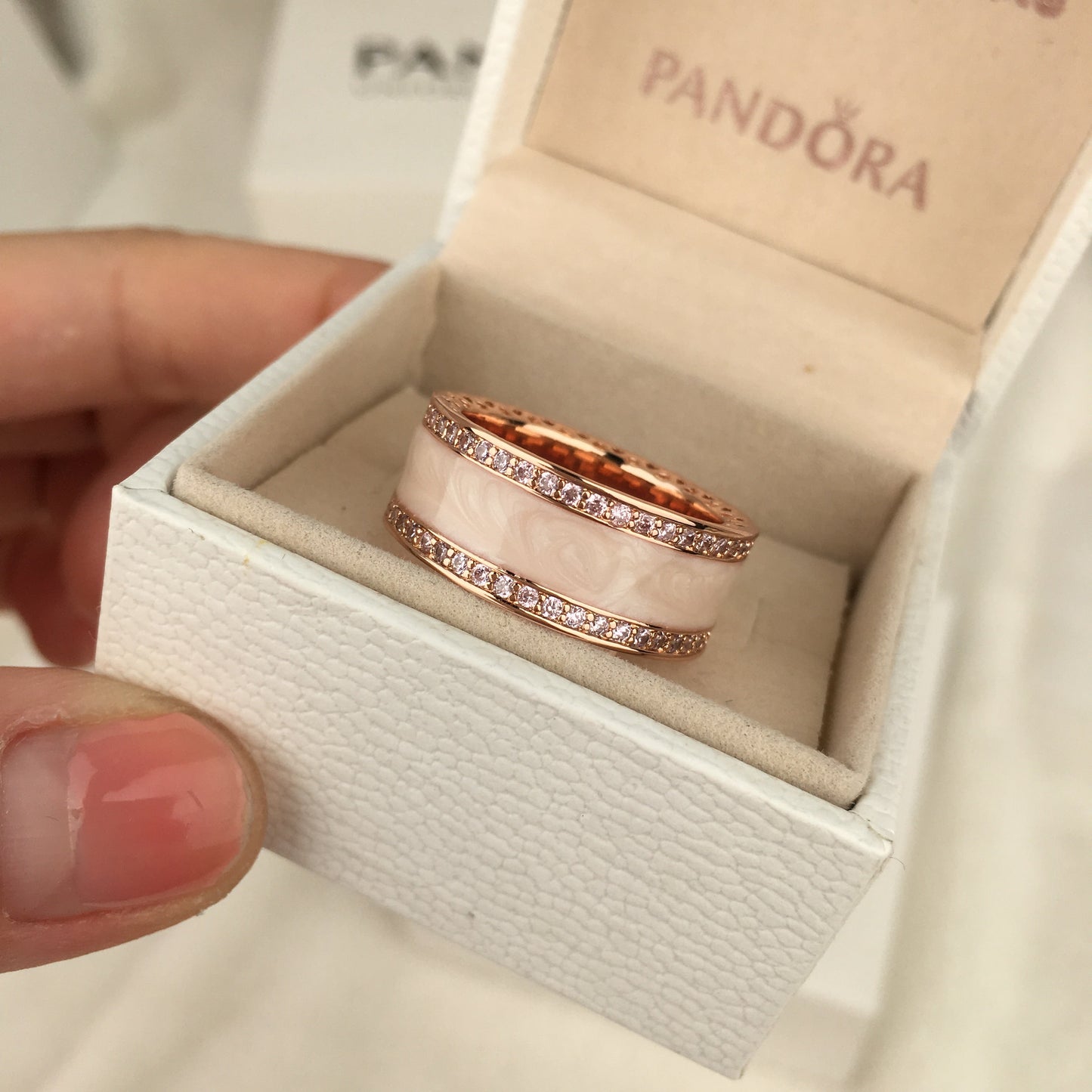 Anel Corações Radiantes Grande