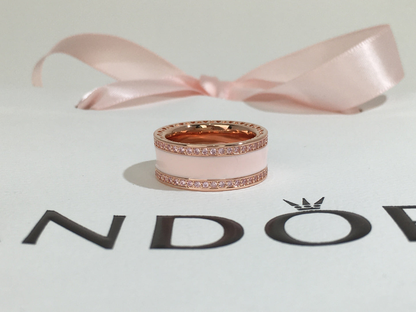 Anel Corações Radiantes Grande