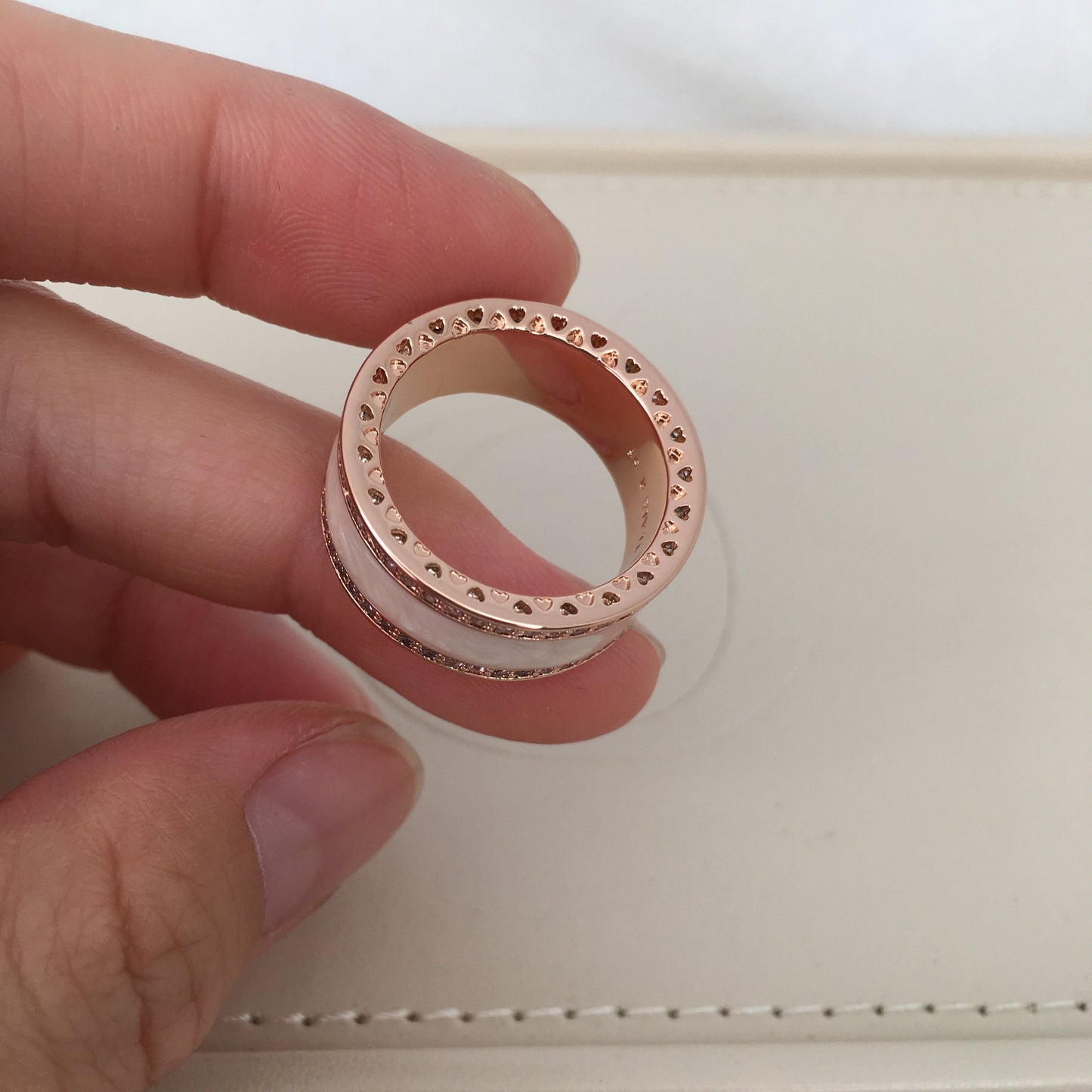 Anel Corações Radiantes Grande