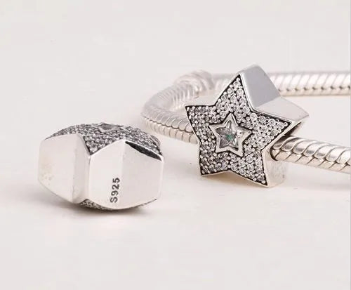 Charm Estrela dos Desejos Pavé