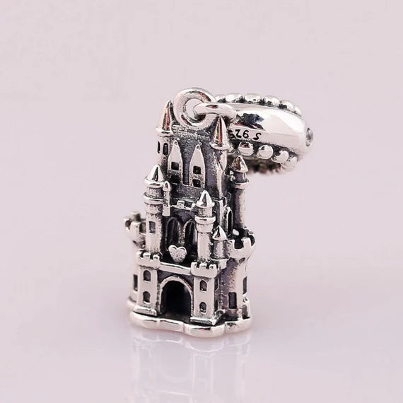 Charm Castelo Real