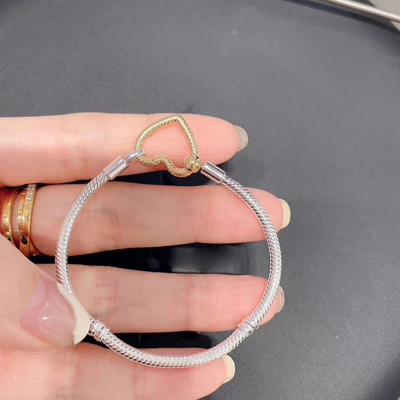 Pulseira Com Fecho de Coração Dourado