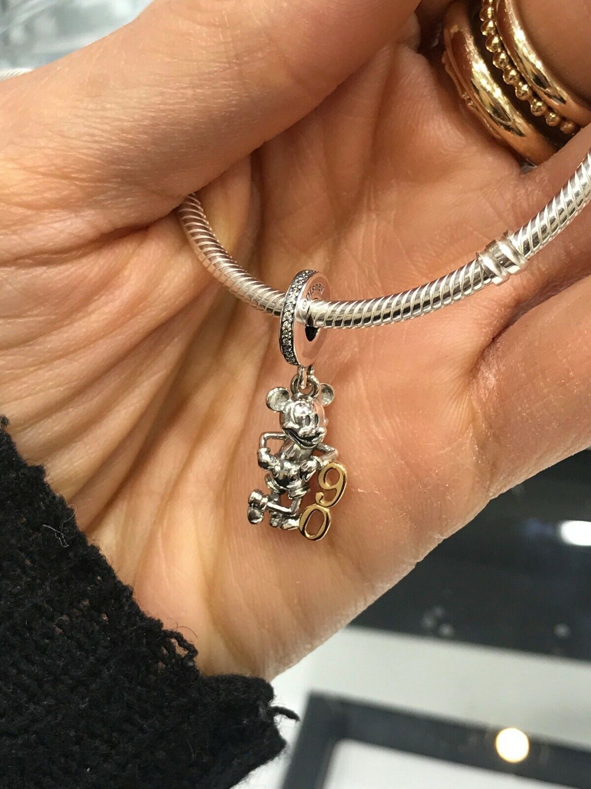 Charm pendente 90º Aniversário Mickey