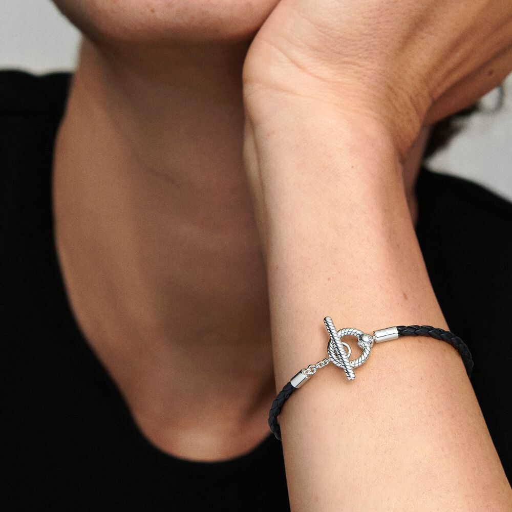 Pulseira de Couro e Fecho em T