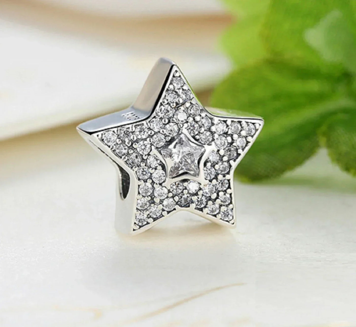 Charm Estrela dos Desejos Pavé