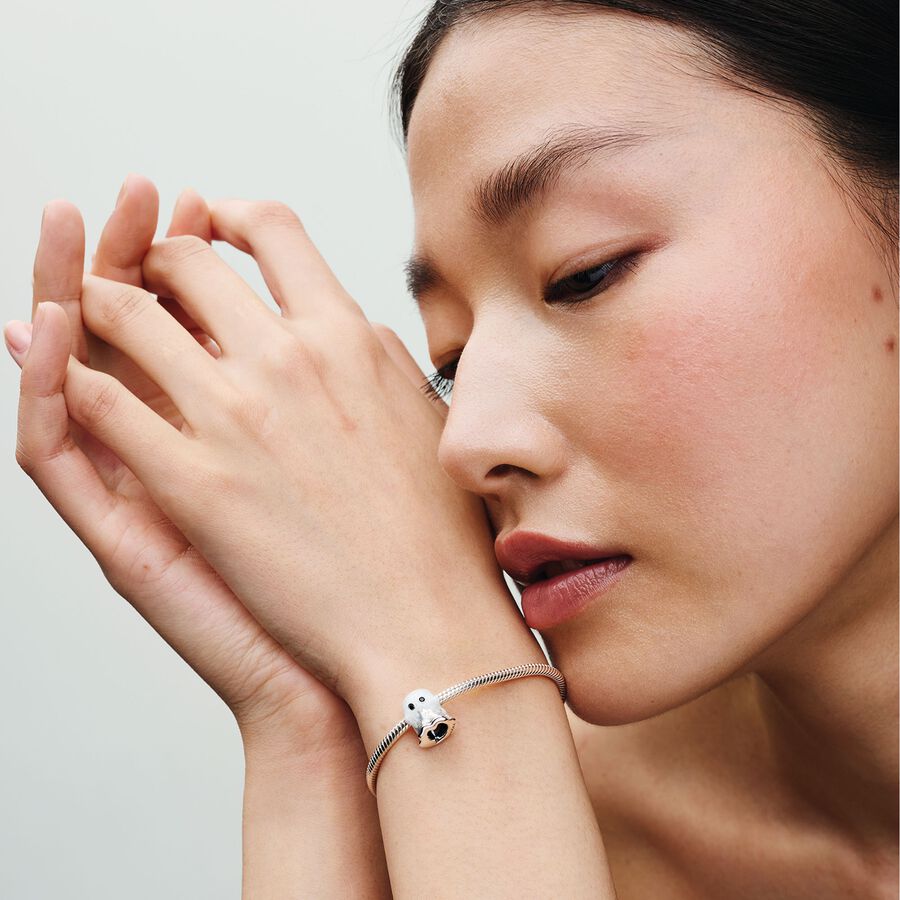 Charm Fantasma Brilha no Escuro