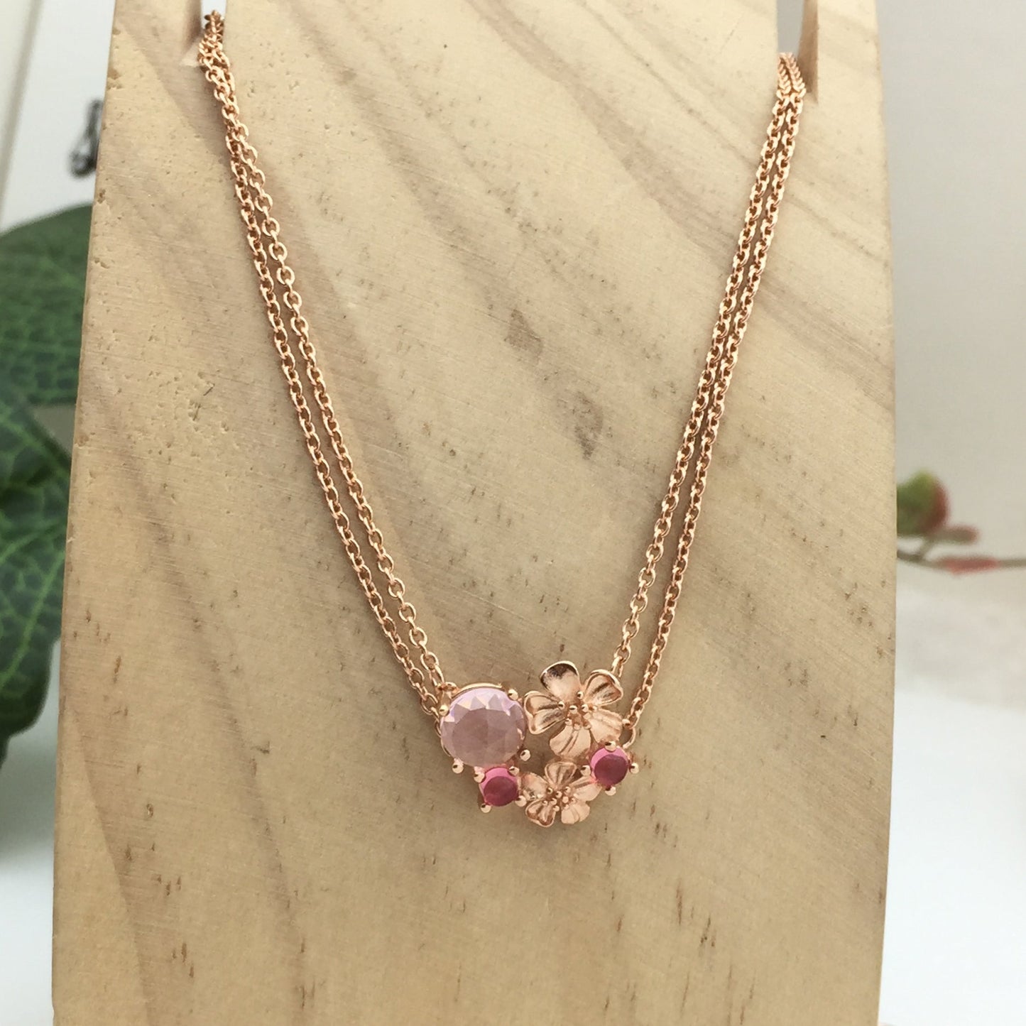 Colar de Corrente Dupla de Flor de Pêssego Rosa