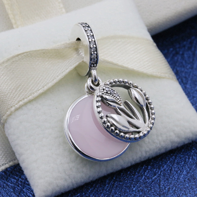Charm Pendente Dia Internacional da Mulher