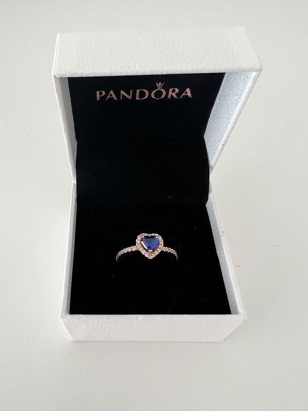 Anel Coração Brilhante Black Friday