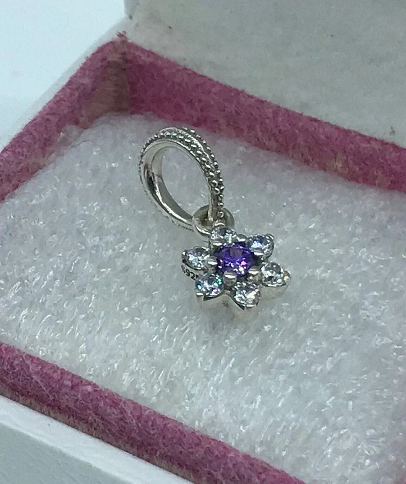 Charm pendente “forget-me-not” flor da recordação