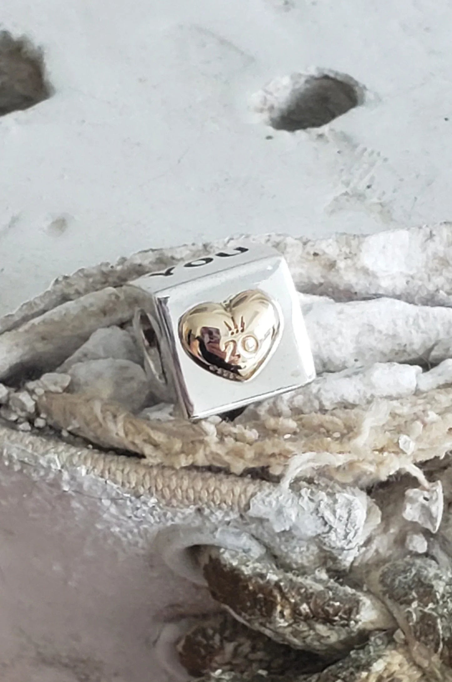 Charm Dado do Amor Edição Limitada